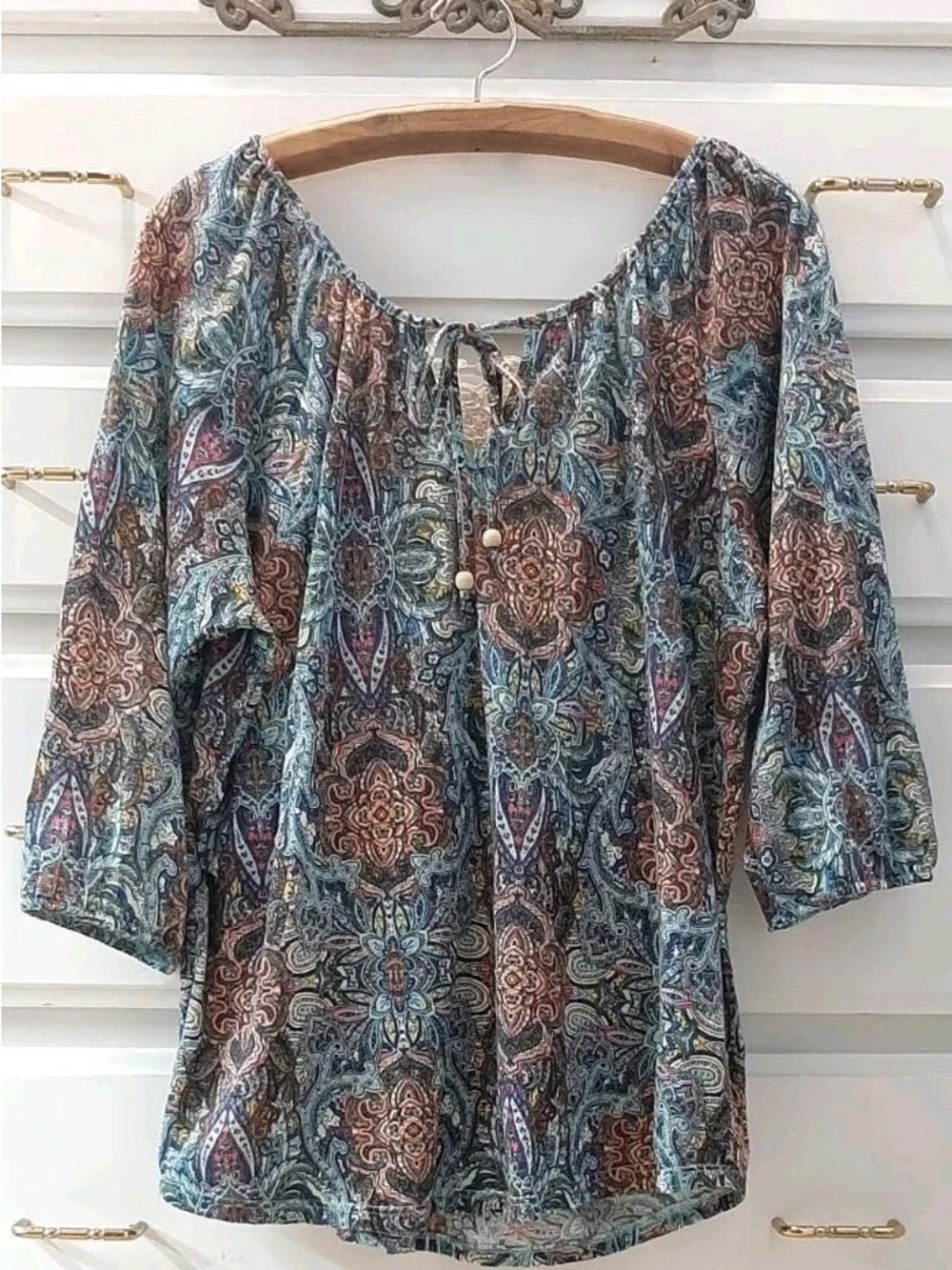 BONGO Multicolor Paisley Tie-Neck Peasant Tunic